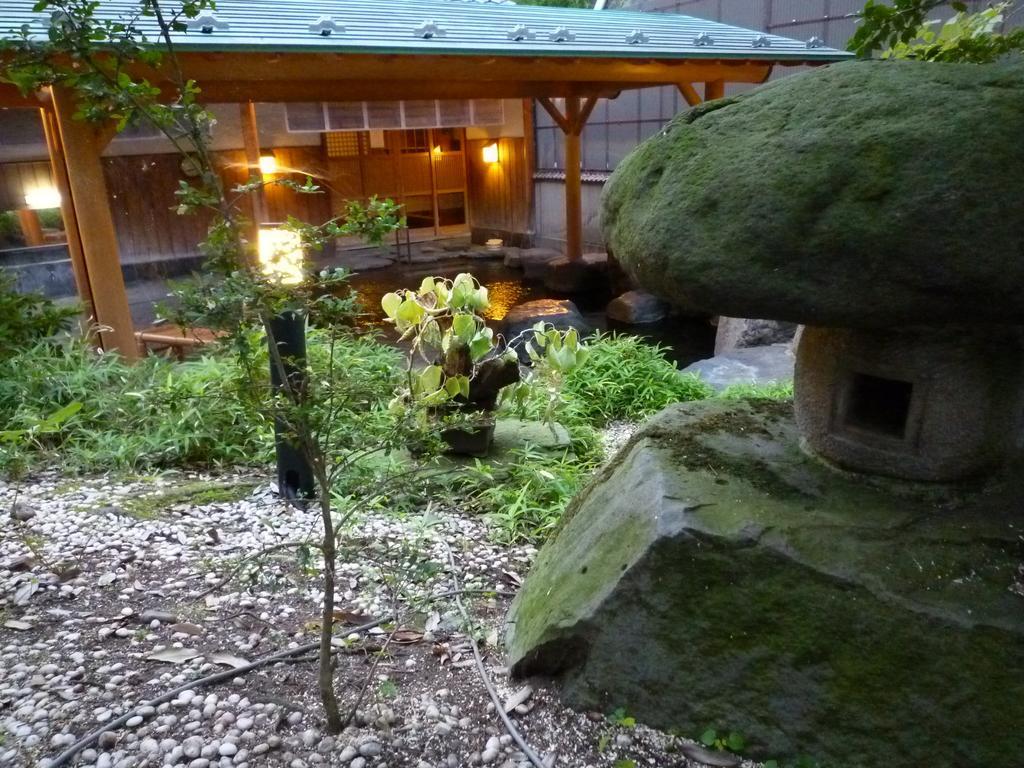 Yudanaka Tawaraya Ryokan Яманути Экстерьер фото